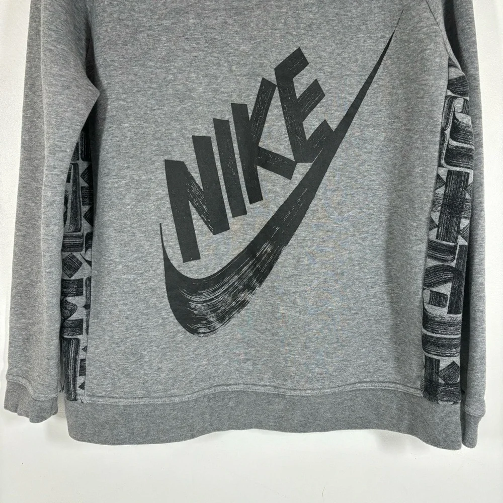 Nike Graphic Logo Sweatshirt Print Back Crew Neck Pullover Gray Sz L